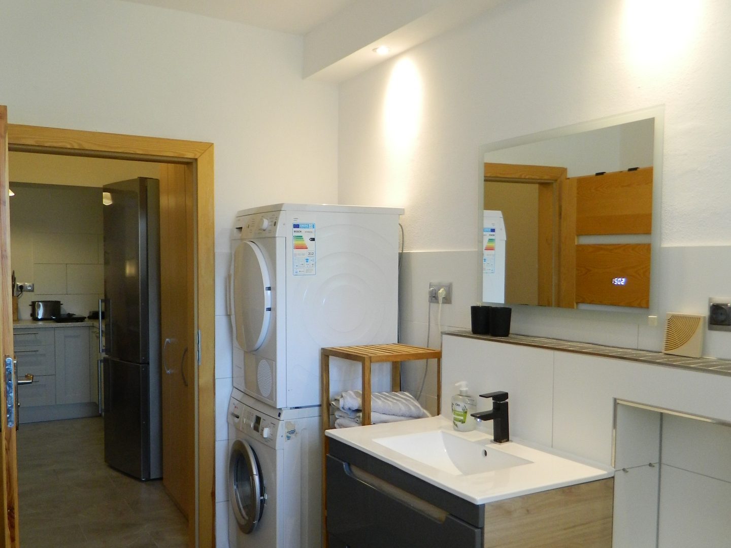 alten-gutshof-ferienwohnung-kueche-waschmaschine-gutshof-ferienwohnungen