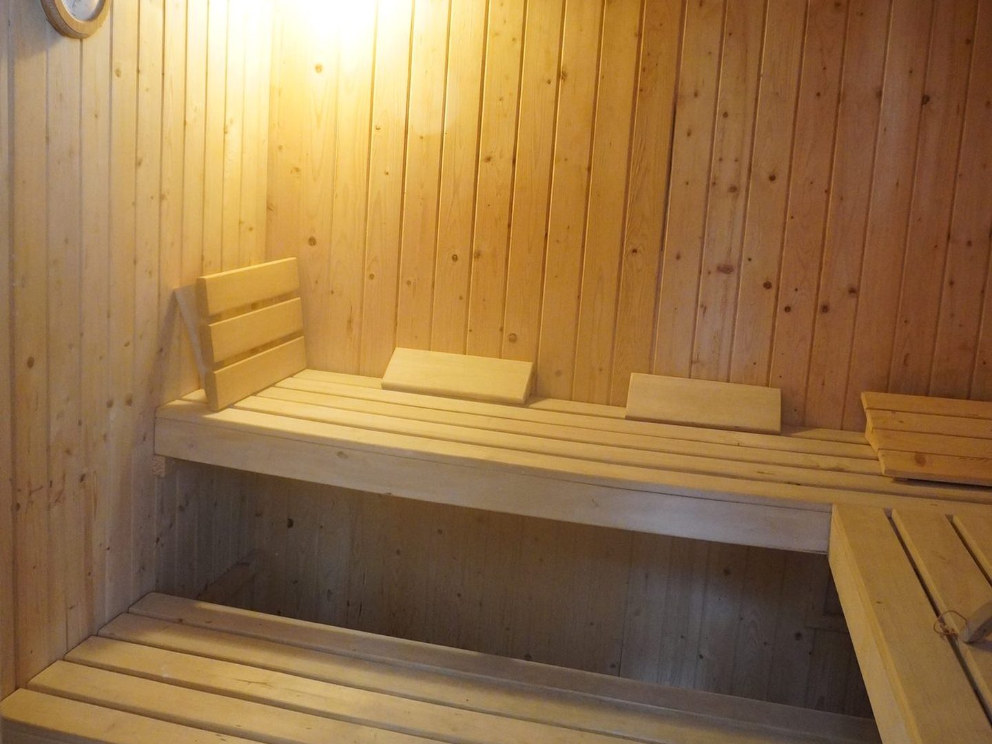 alten-gutshof-ferienwohnung-sauna-innenraum-gutshof-ferienwohnungen